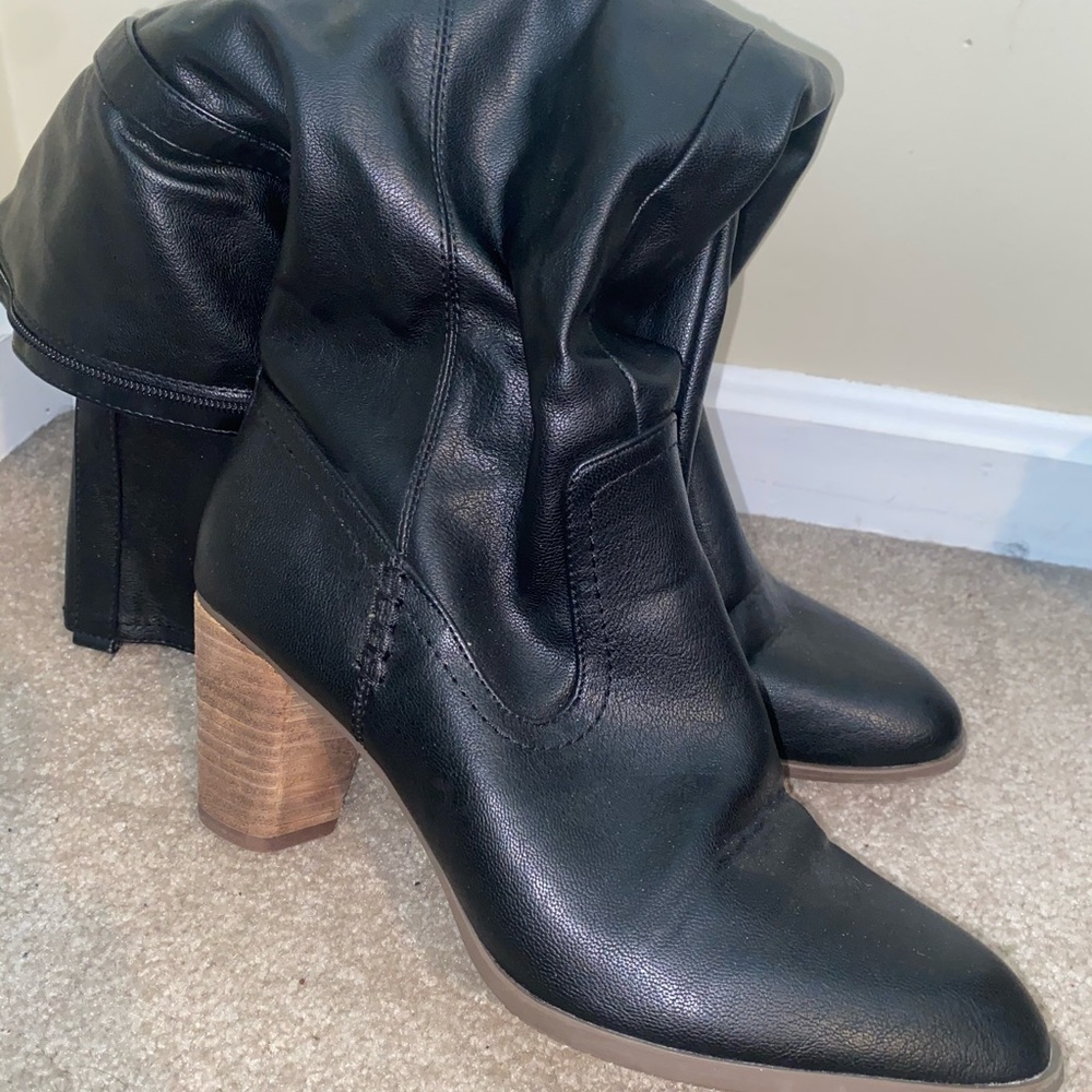 Black heel boots